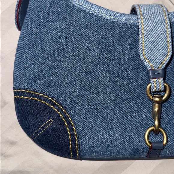 Coach Denim Hamptons Hobo Shoulder Bag Blue Denim adjustable - Picture 12 of 16